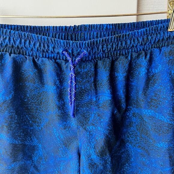 All in Motion Swim Trunks Boys Sz XXL 18 - Picture 2 of 5